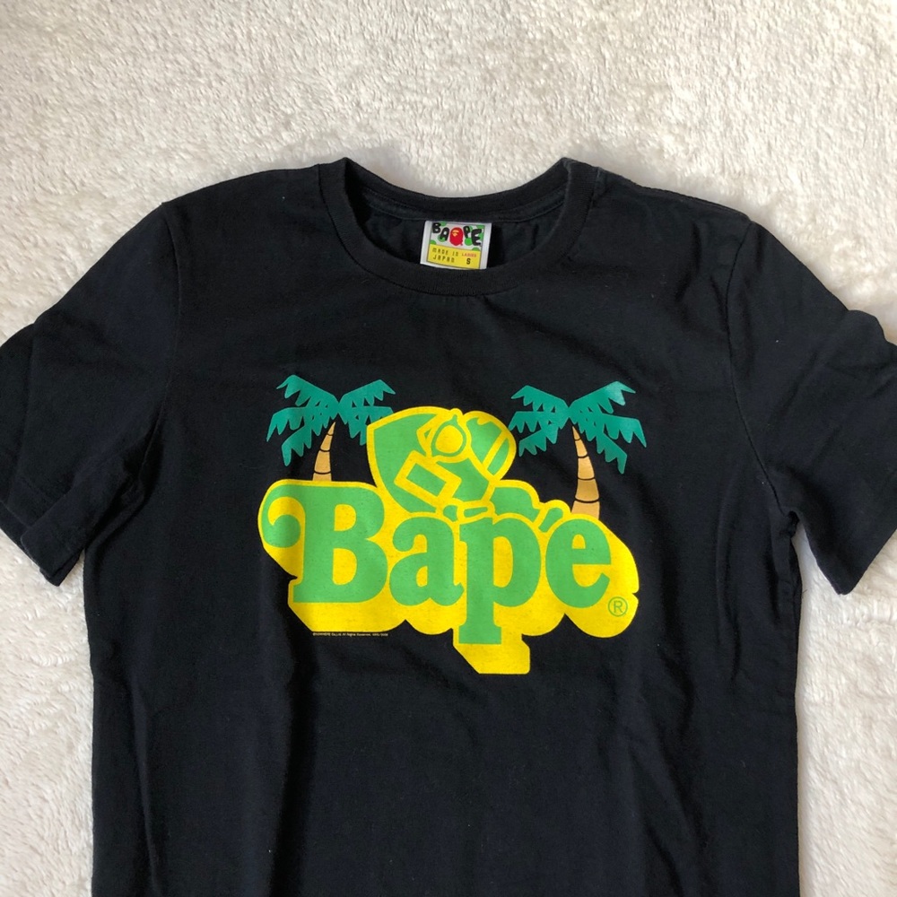 BAPE tshirt 🙈